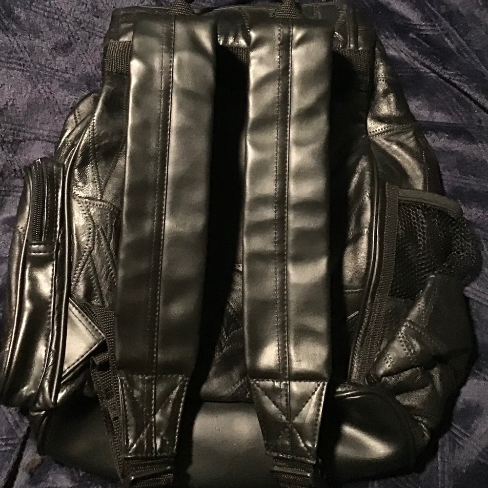 LEATHER PATCHWORK BACKPACK - Picture 3 of 7